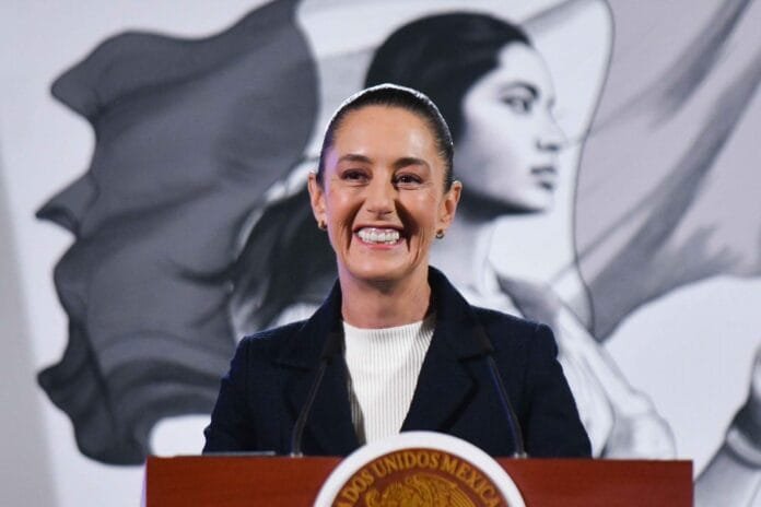 Claudia Sheinbaum revela planes ferroviarios para México en 2025, incluida la licitación del tramo Saltillo-Monterrey