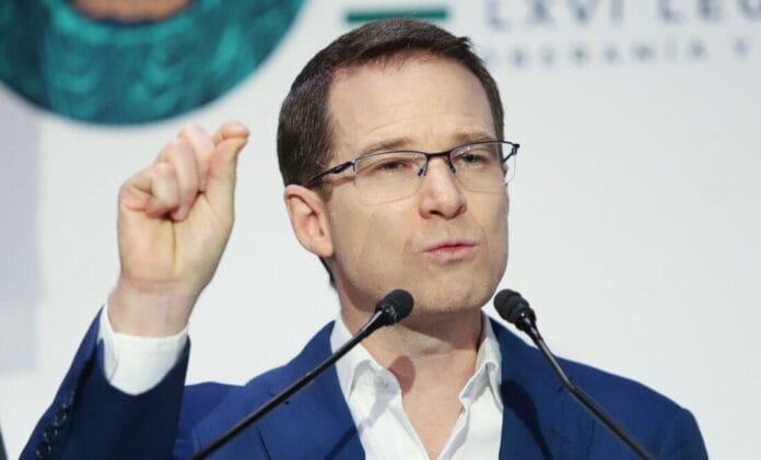 ‘Van a tomar tu dinero’... Ricardo Anaya explica por qué debería preocuparte la reforma a la Ley de Infonavit