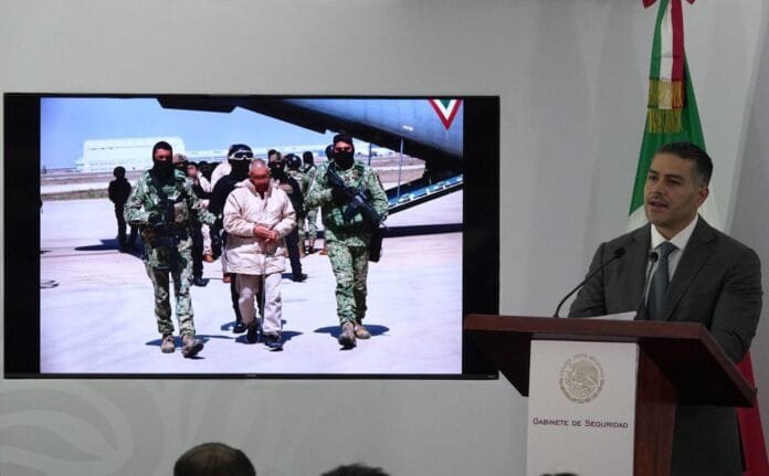 ¿Se acabaron los abrazos para los narcos en México?