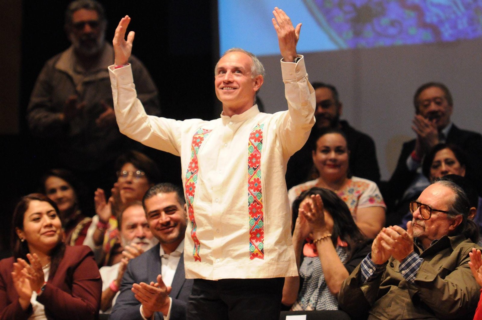 Hugo López-Gatell, del zar antiCOVID-19 con AMLO al destierro en administración de Sheinbaum