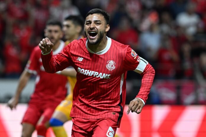 ¡Infierno en la Final! Toluca elimina a Tigres y va por la gloria en el Clausura 2025