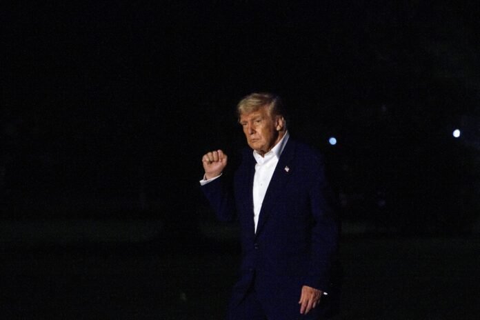 Se puede decir... Que Trump sigue ‘amenazando’