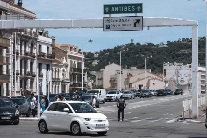 Un incendio provocado, presunta causa de segundo gran apagón en Francia