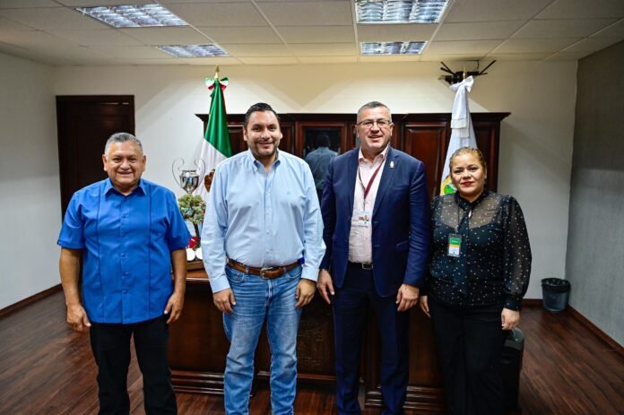 Firma Monclova convenio con Relaciones Exteriores; lidera en trámites de pasaporte en Coahuila