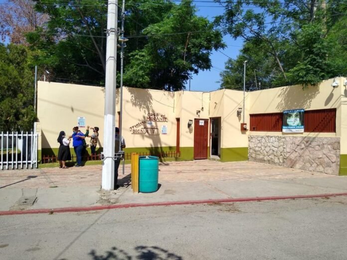 Cae drásticamente número de migrantes en refugios de Piedras Negras