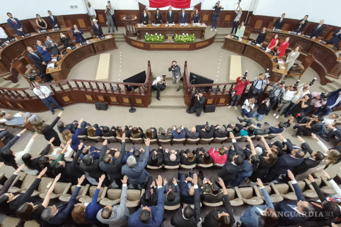 Aprueba Congreso de Coahuila reforma que frena candidaturas de deudores alimentarios
