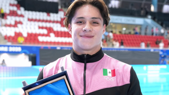 Osmar Olvera hace historia en Singapur 2025: rompe dominio chino y es nombrado mejor clavadista del Mundial