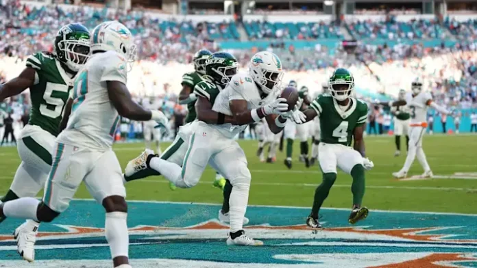 ¡MNF de Desesperación! ¿Es Dolphins -2.5 el Pick Ganador para este Lunes por la Noche?
