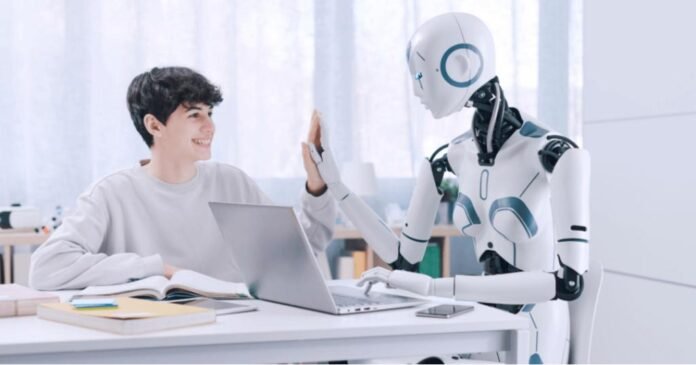 Pone ChatGPT en riesgo empleos en 44 profesiones: supera IA a la capacidad humana