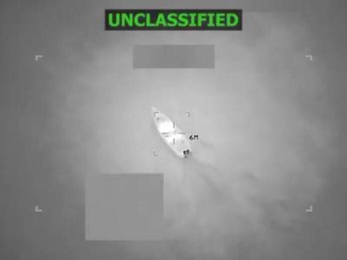 EU destruye otra lancha en el Pacífico y mata a tres supuestos narcotraficantes