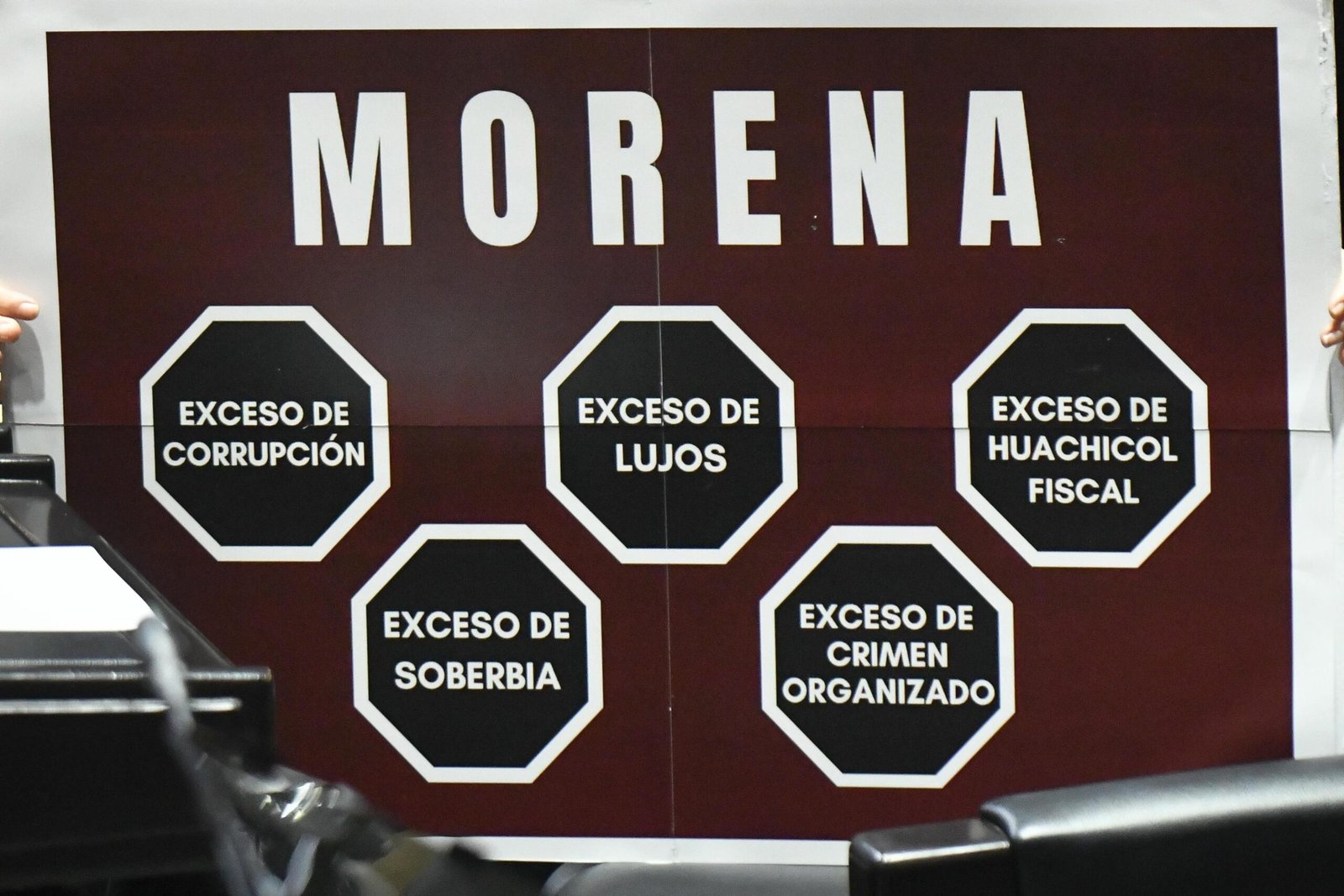 La negación de la tragedia complica el diagnóstico para el régimen