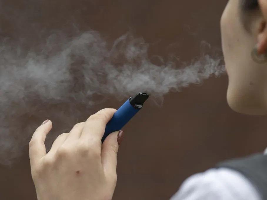 Vapeadores: exigen que revisión del T-MEC tumbe prohibición en México