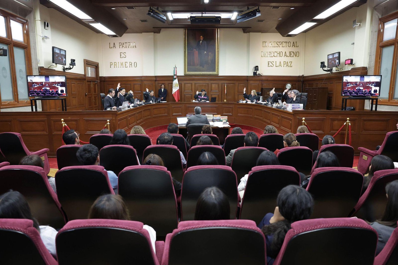 Alerta por suplantación: crean cuentas falsas de ministros para estafar ciudadanos