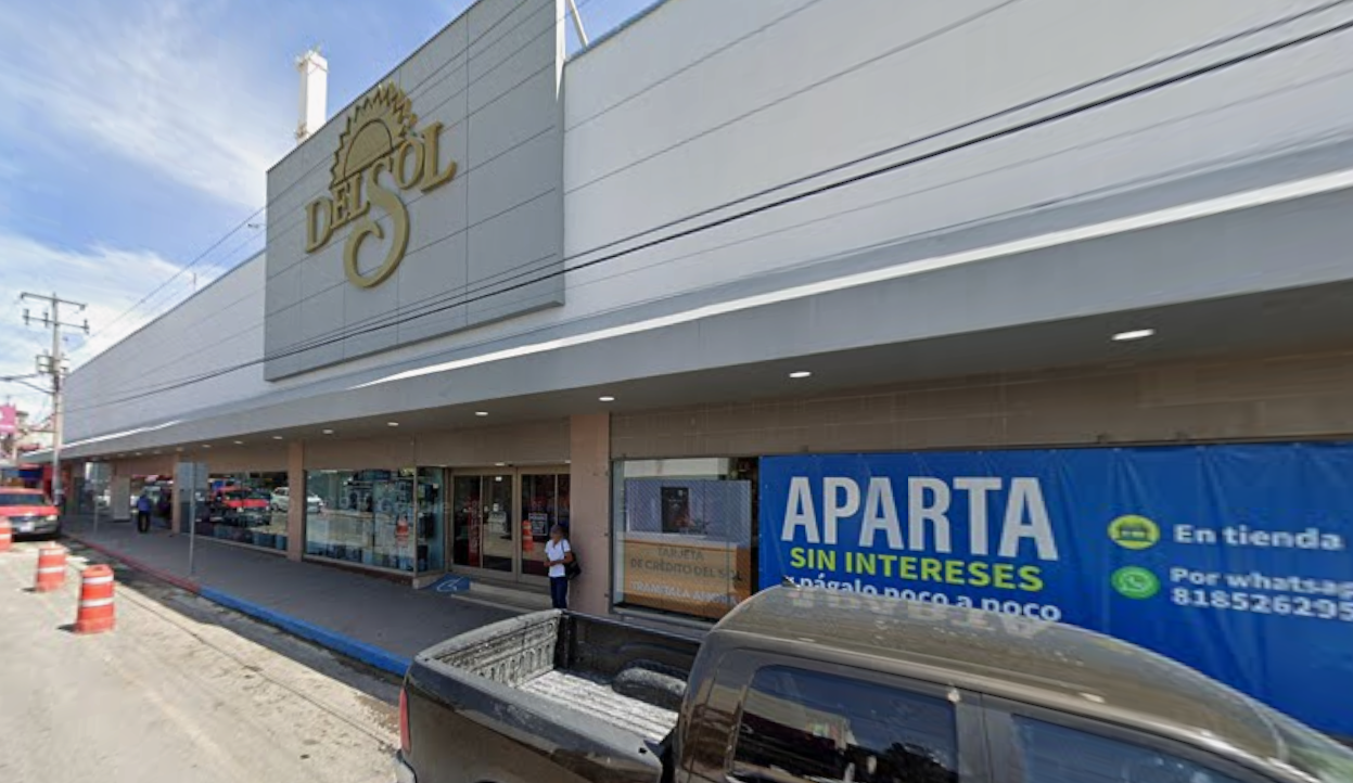 Monclova: Hija de maestros de Ocampo es detenida por presunto robo a comercio