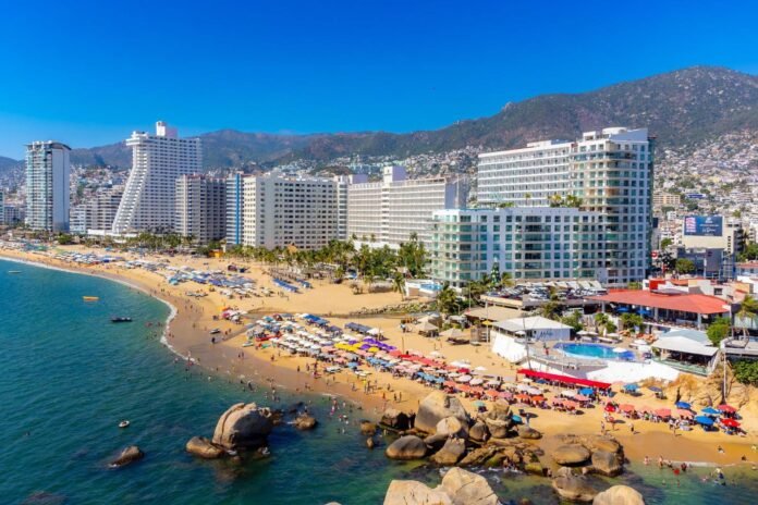 Suben ingresos turísticos 9.3% anual; se espera otro incremento con la celebración del Mundial