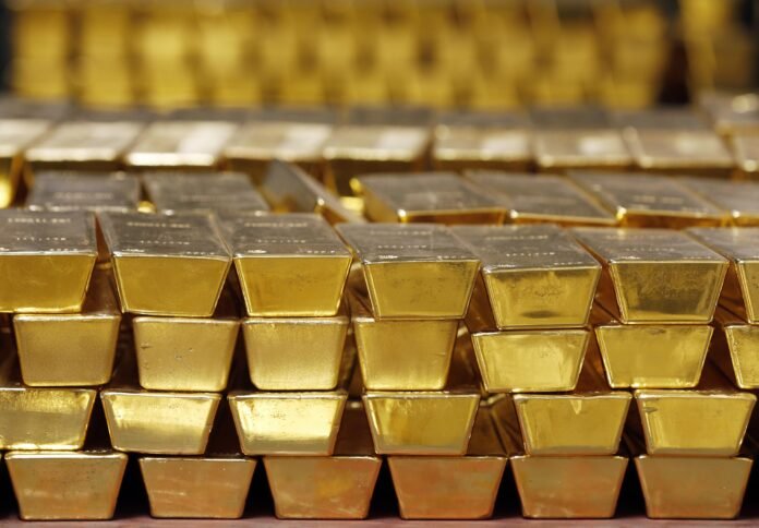 Alza en precios del oro es provocada por incertidumbre geopolítica en América