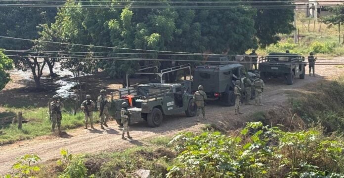 Operativo en San Marcos, Mazatlán: liberan a cuatro hombres retenidos por oferta laboral falsa
