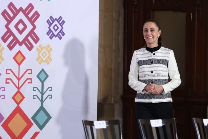 ‘No somos Santa Anna’, contesta Sheinbaum a festejo de Trump por invasión de EU a México