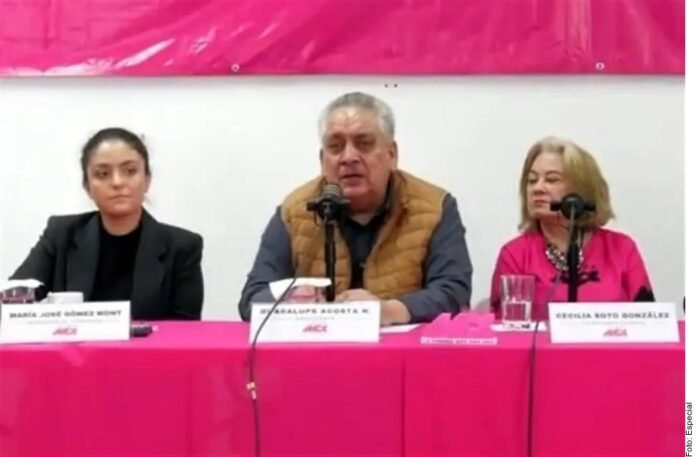 Denuncian morenistas afiliación de ministros de culto religioso